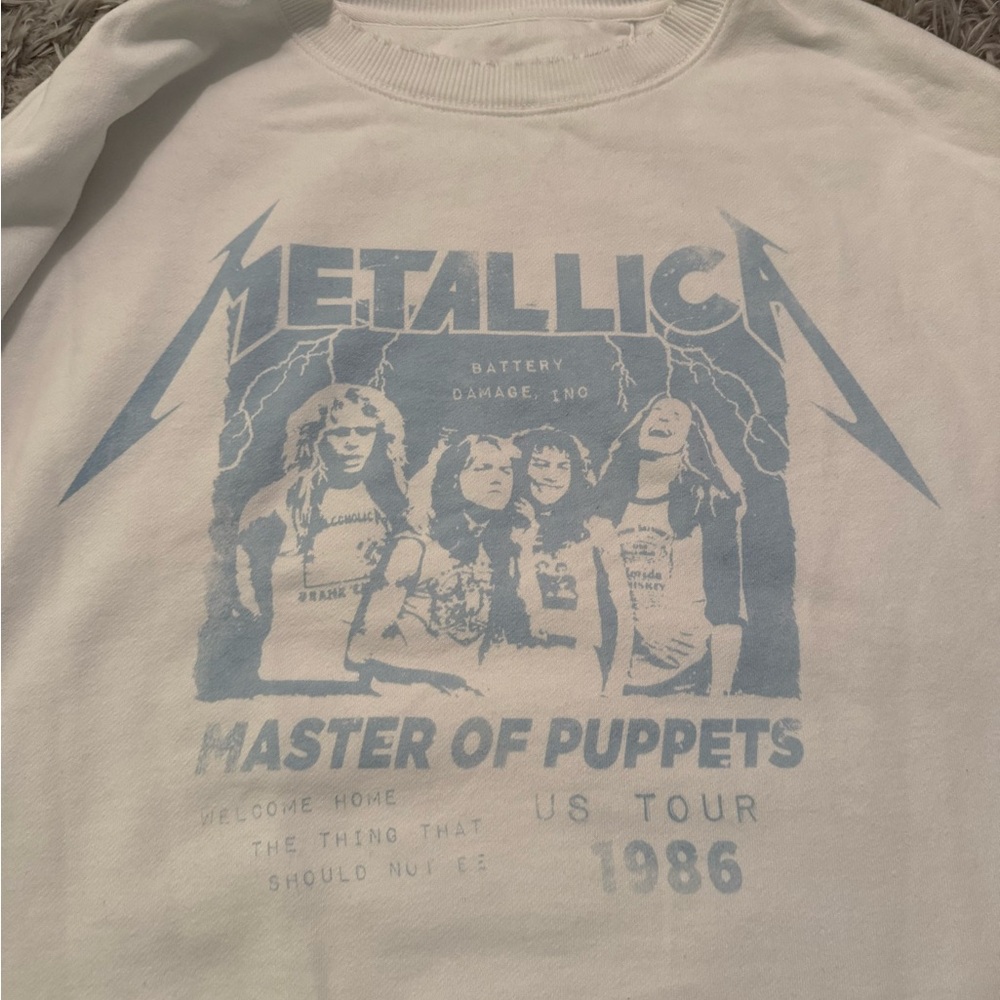 American Eagle Metallica Sweatshirt